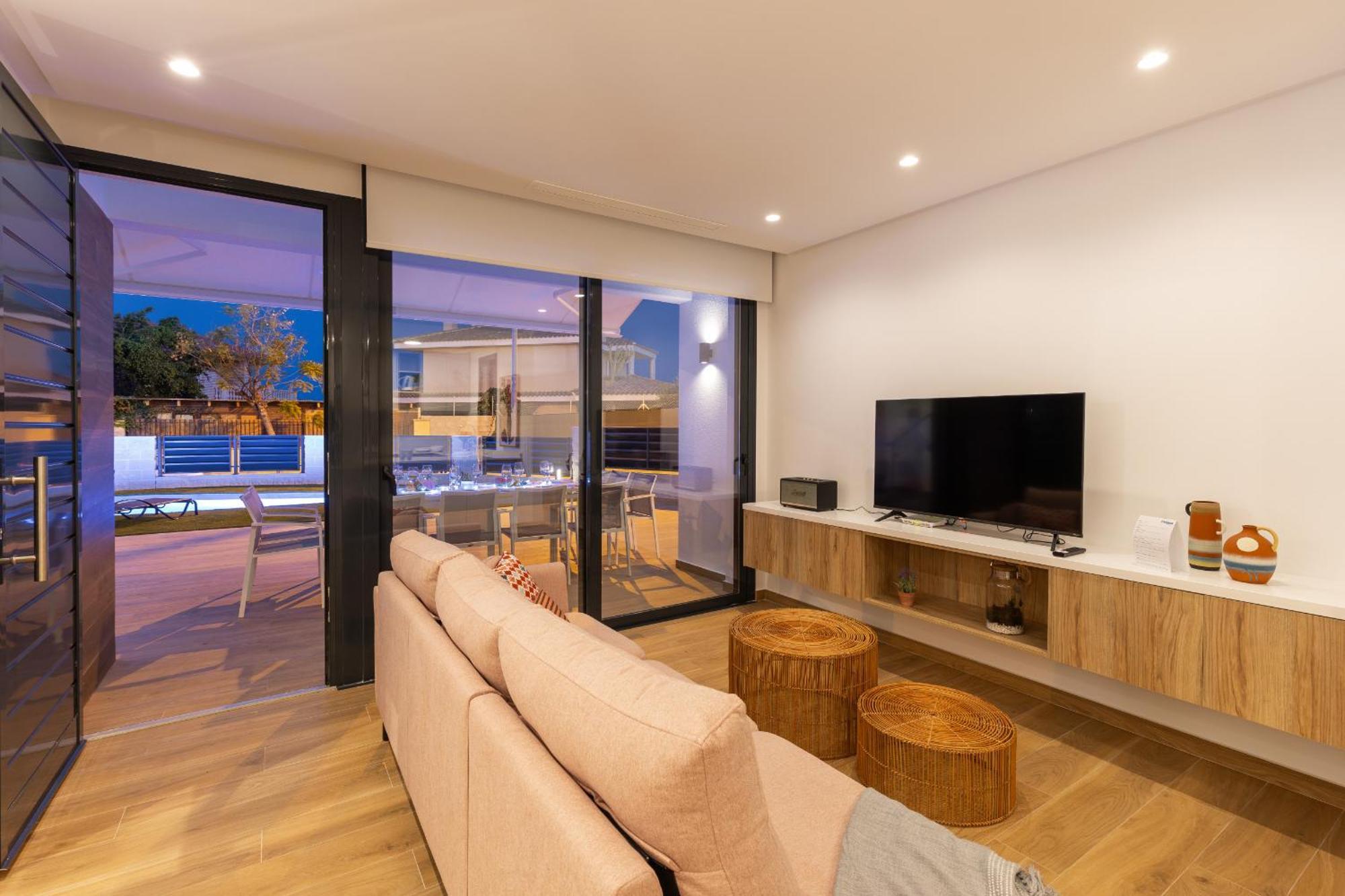 Luxurious & Comfy By Fidalsa Villa El Campello Bagian luar foto